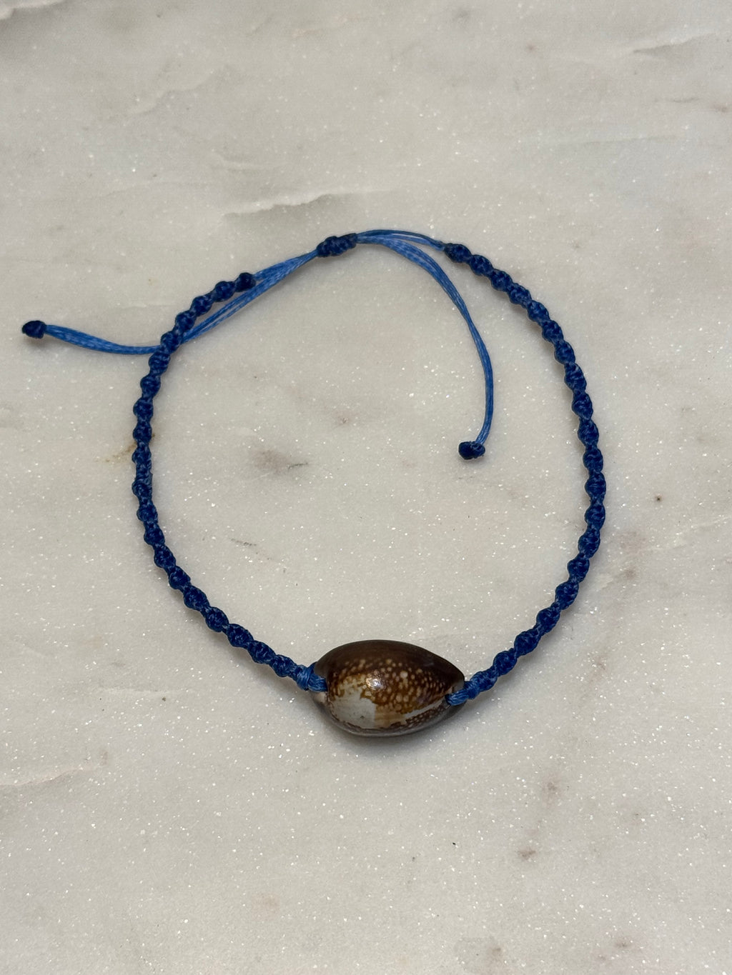 Handmade Macramé Seashell Anklet — Waterproof & Adjustable Beach Jewelry