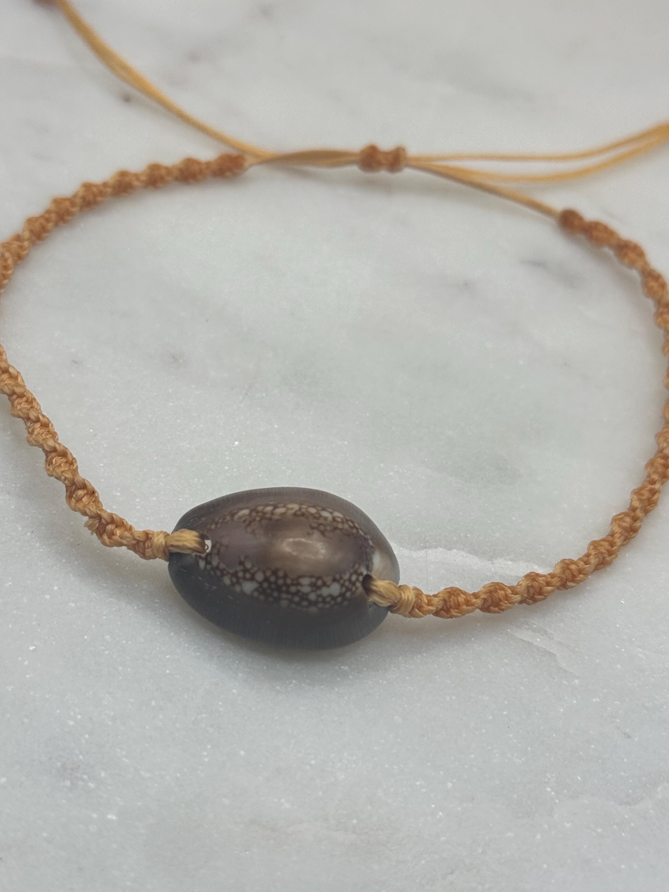 Handmade Macramé Seashell Anklet — Waterproof & Adjustable Beach Jewelry