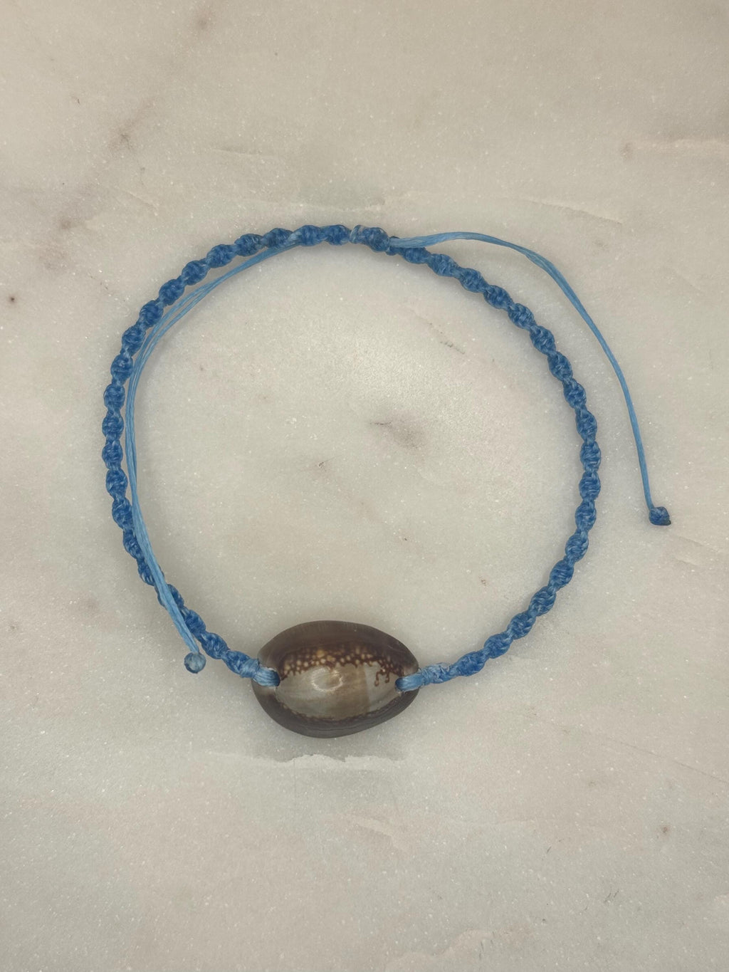 Handmade Macramé Seashell Anklet — Waterproof & Adjustable Beach Jewelry