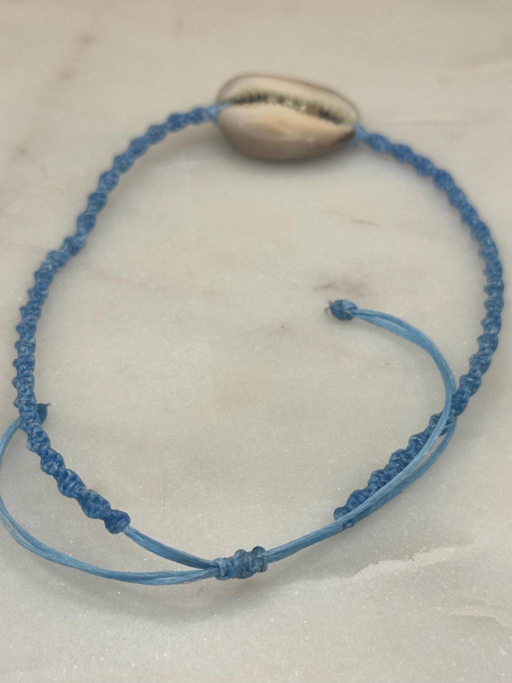 Handmade Macramé Seashell Anklet — Waterproof & Adjustable Beach Jewelry