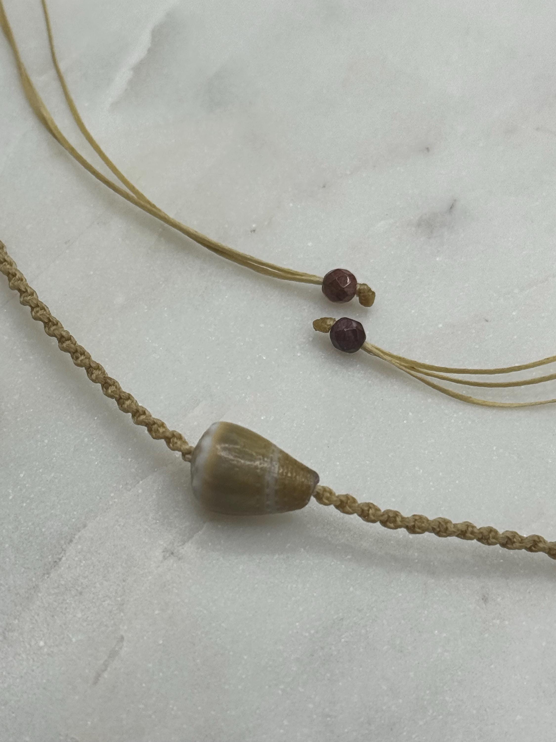 Adjustable Macramé Cone Shell Choker - Handcrafted Hawaii Beach Jewelry