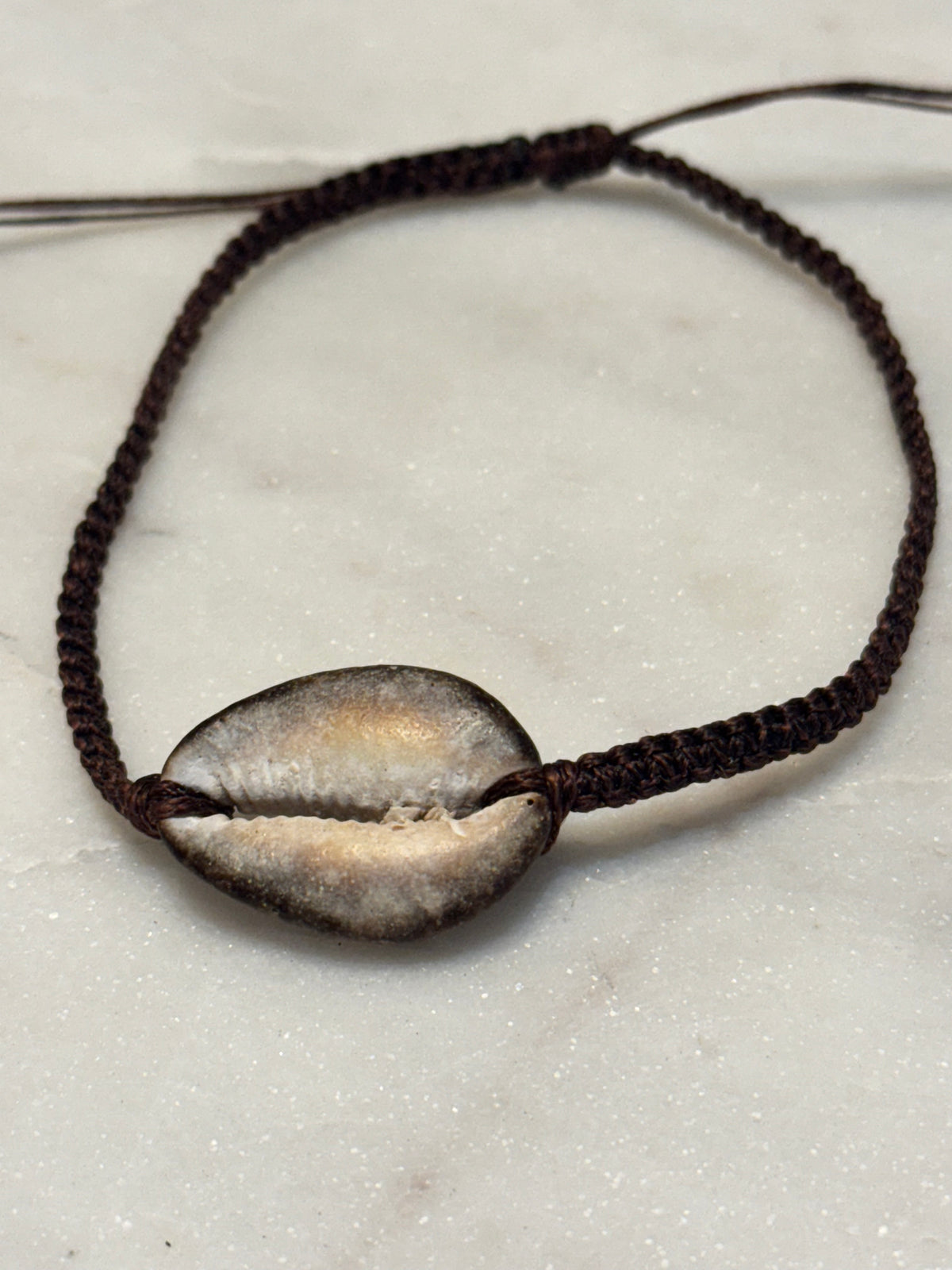 Handmade Macramé Seashell Anklet — Waterproof & Adjustable Beach Jewelry