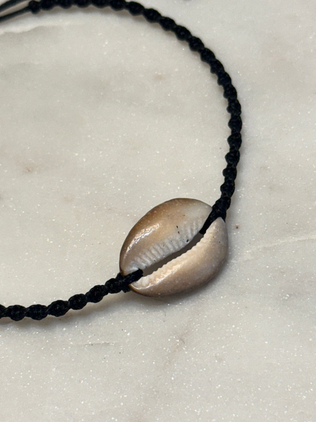 Handmade Macramé Seashell Anklet — Waterproof & Adjustable Beach Jewelry