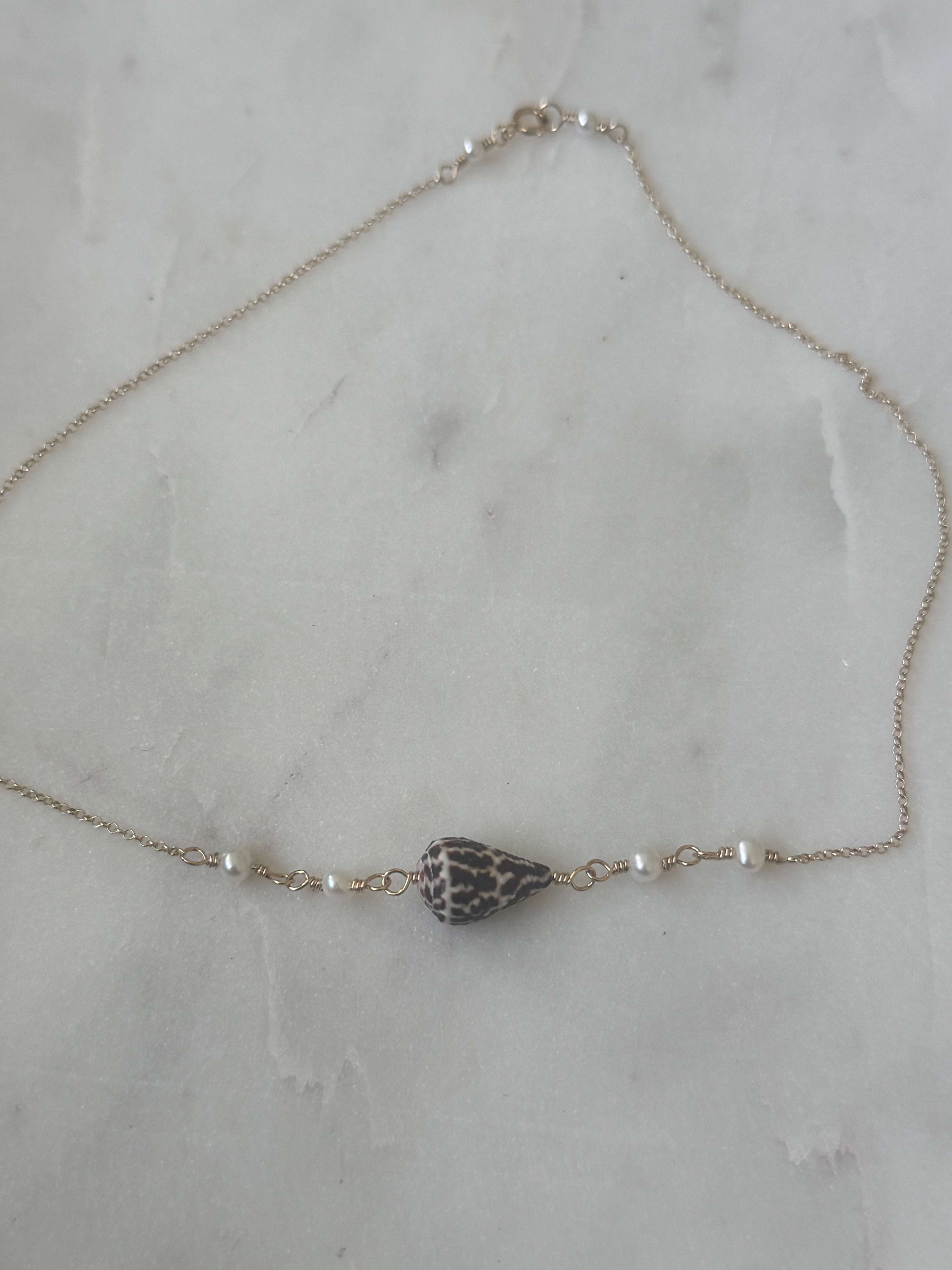 14K GF Hawaiian Cone Shell Choker with freshwater Pearls