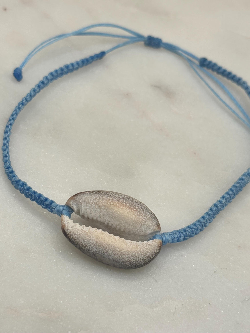 Handmade Macramé Seashell Anklet — Waterproof & Adjustable Beach Jewelry