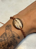 Macrame Seashell Bracelet - waterproof and adjustable - Beach Jewelry