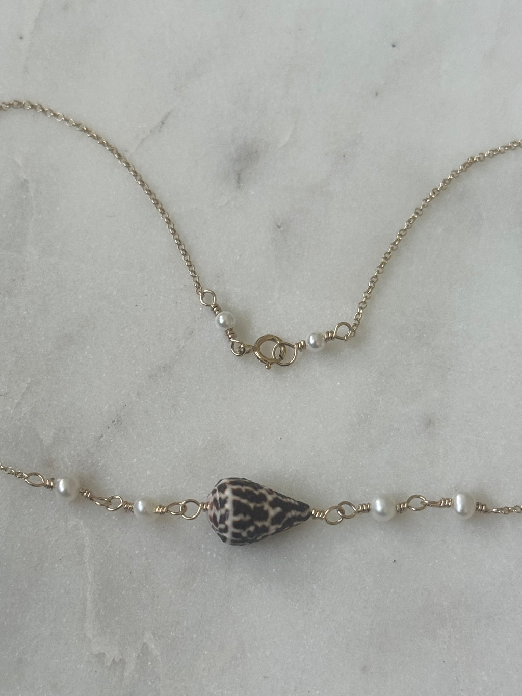 14K GF Hawaiian Cone Shell Choker with freshwater Pearls