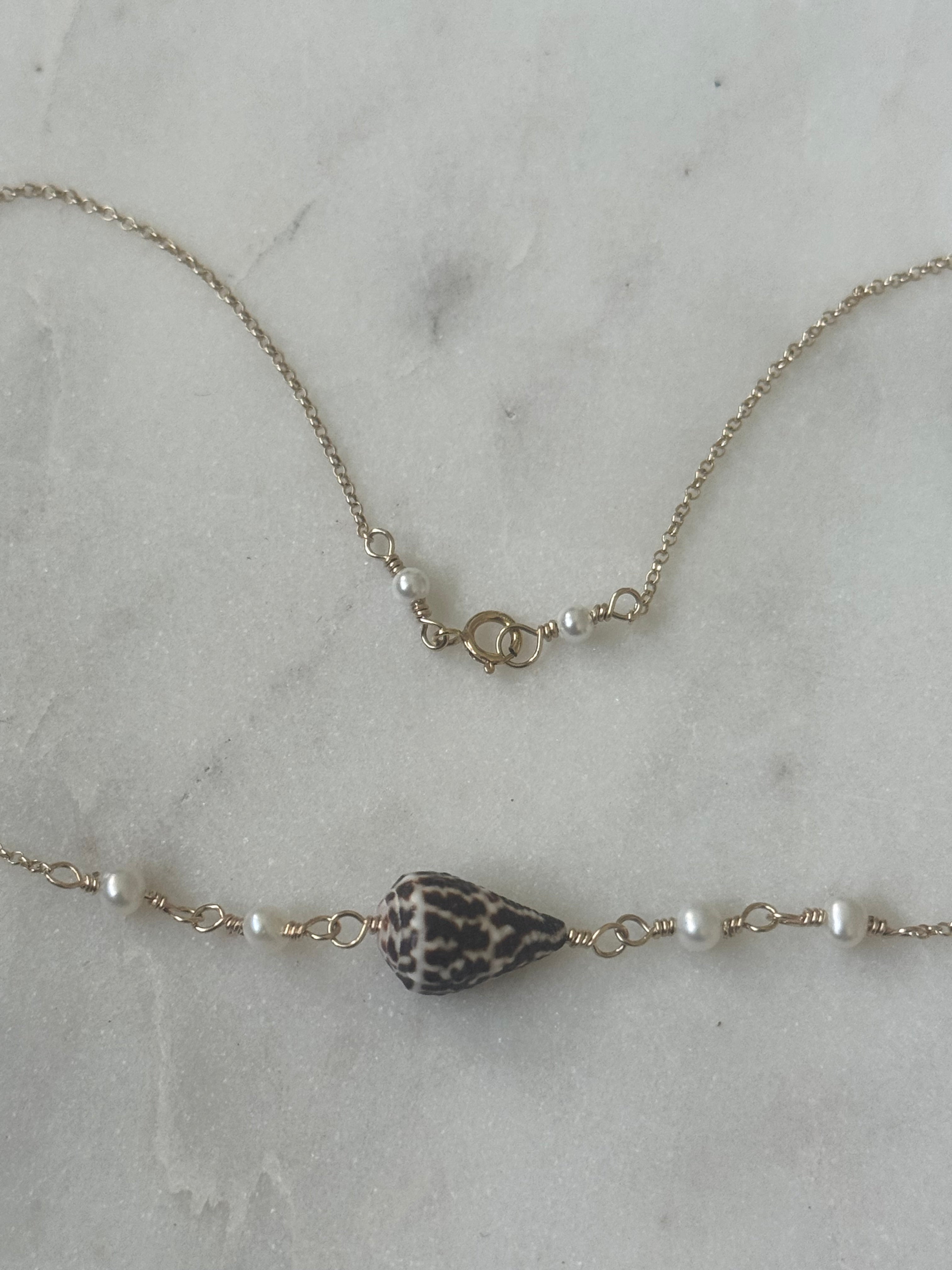 14K GF Hawaiian Cone Shell Choker with freshwater Pearls