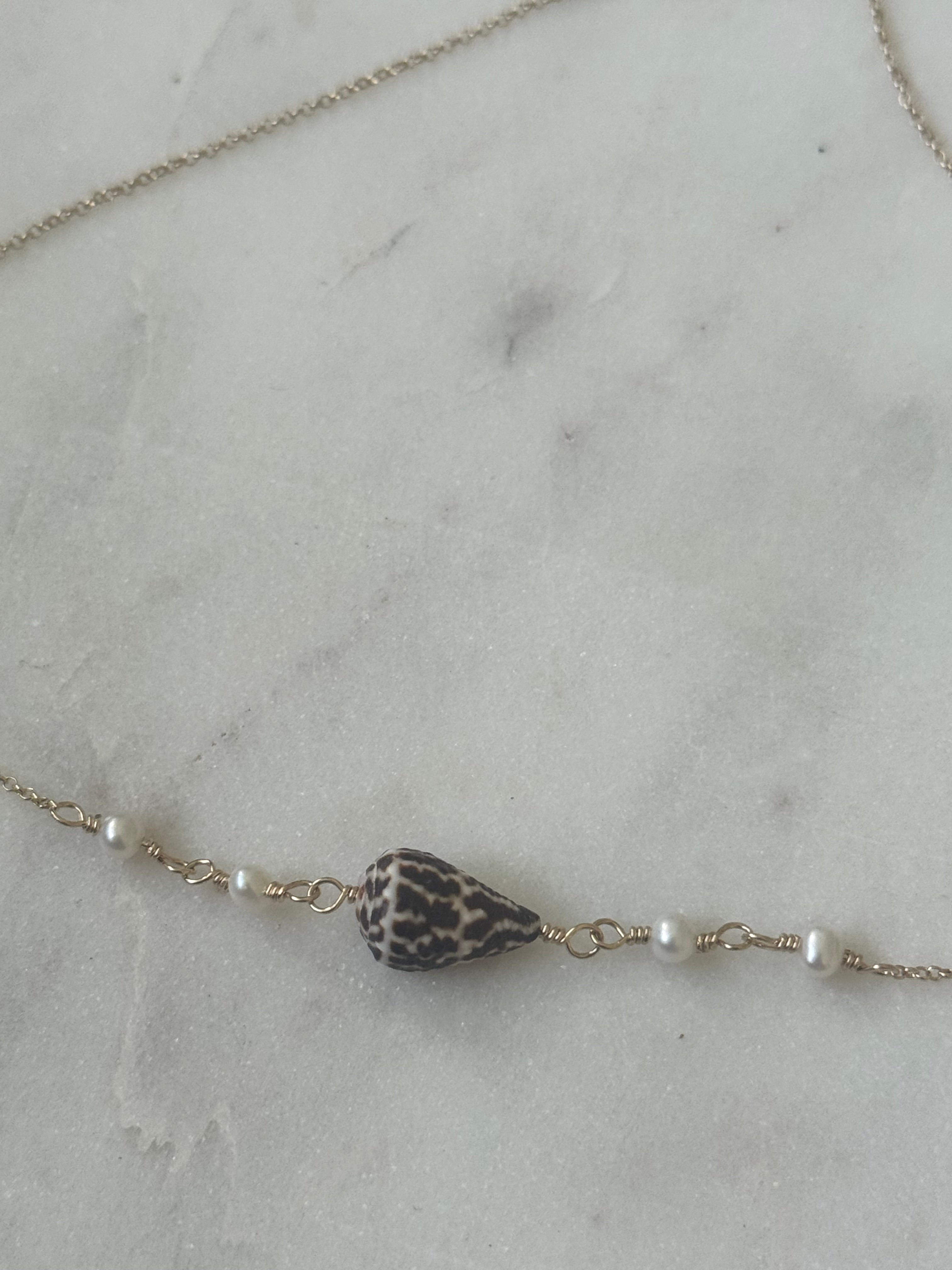 14K GF Hawaiian Cone Shell Choker with freshwater Pearls