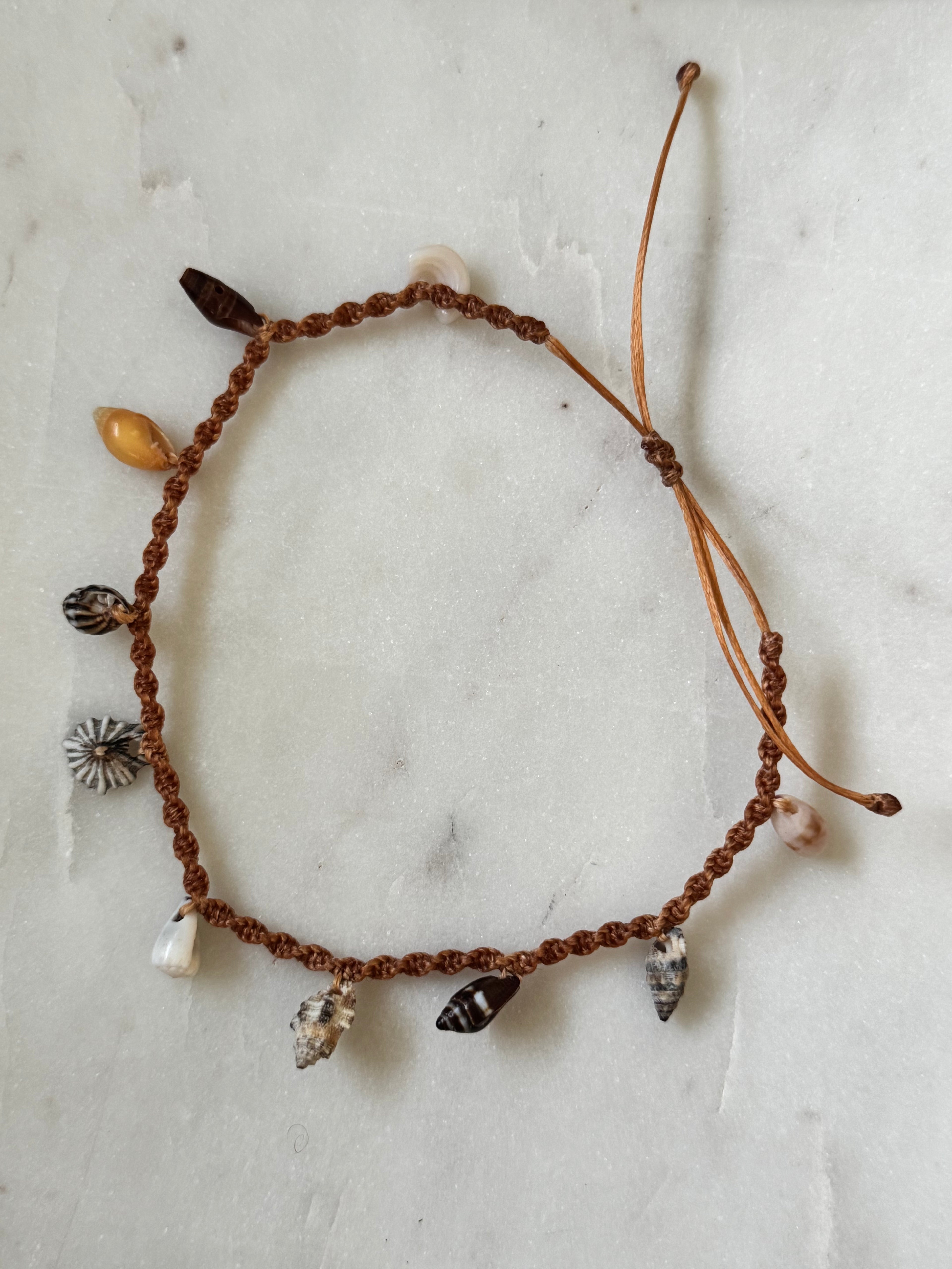 Macrame Shell Charm Anklet - adjustable and waterproof - Beach Jewelry