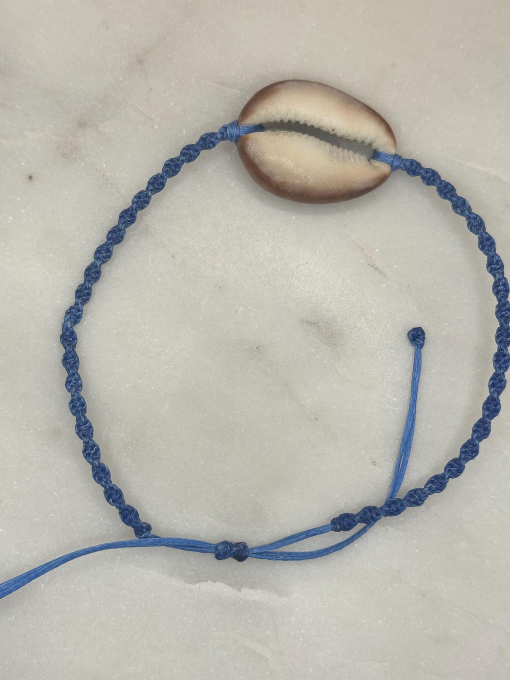 Handmade Macramé Seashell Anklet — Waterproof & Adjustable Beach Jewelry