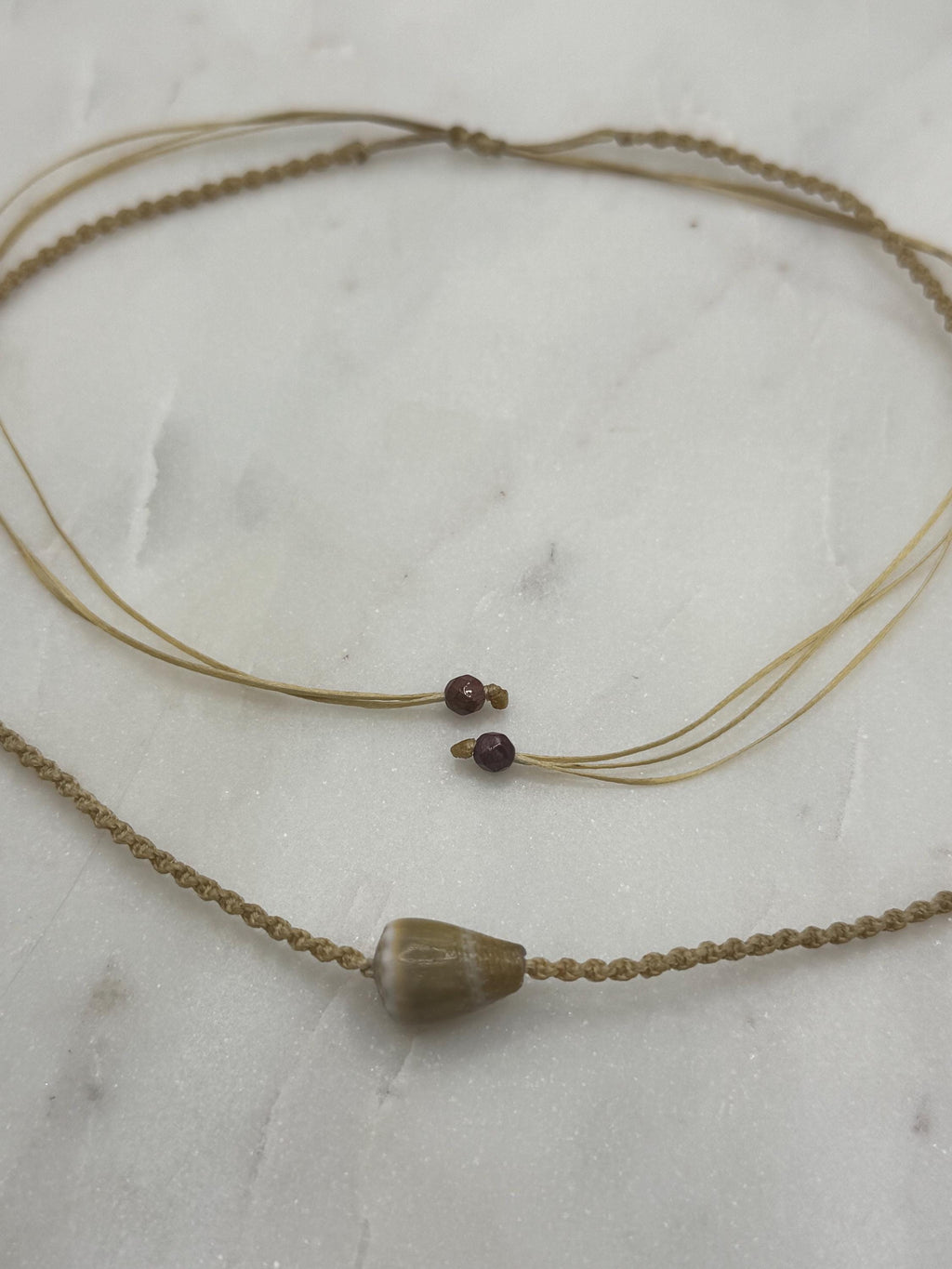 Adjustable Macramé Cone Shell Choker - Handcrafted Hawaii Beach Jewelry