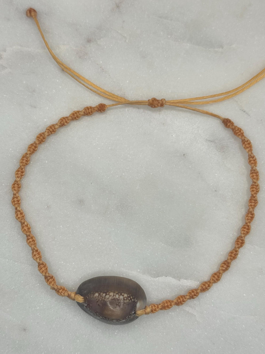 Handmade Macramé Seashell Anklet — Waterproof & Adjustable Beach Jewelry